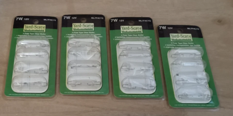 Yard-Scape 4 Fuse Type Clear Bulbs ML7F4CYS Lot of 4 - Image 1 of 1