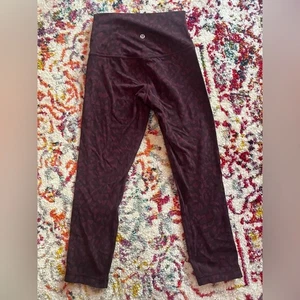 Lululemon capri workout leggings - Picture 1 of 3