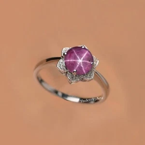 Minimalist Ring , Ruby ring, sterling silver ring with natural star ruby - Picture 1 of 4