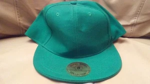 GREEN CAP- ROYAL SPORT COLLECTION- 64CM FITTED CAP - Picture 1 of 4
