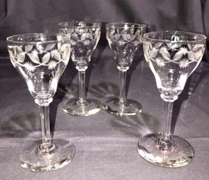 Lot of 4 ~ Edwardian Era Bryce Cut 841 Crystal Cordial Glasses - Picture 1 of 8