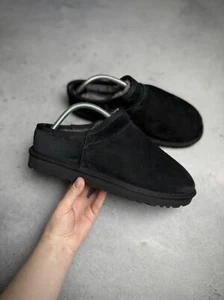 UGG Classic Hausschuhe Wildleder Obermaterial schwarz Freizeit Stiefeletten - Bild 1 von 14