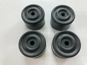 4 x Round Rubber Bump Stop Buffer Rebound Bus Lorry Horsebox Trailer Door - Picture 1 of 4