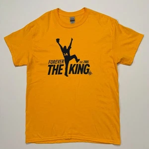 FELIX HERNANDEZ SEATTLE MARINERS SGA FOREVER THE KING T-SHIRT--GR. M--BRANDNEU - Bild 1 von 4