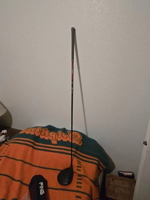 Driver Ping G410 Plus 9° rebote, eje rígido para diestros Foto 1 de 4