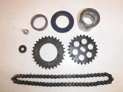 LOTE DE PIEZAS PIÑÓN CADENA TRANSMISIÓN BOMBA ACEITE MOTOR HONDA V65 MAGNA 83-86  Foto 1 de 3