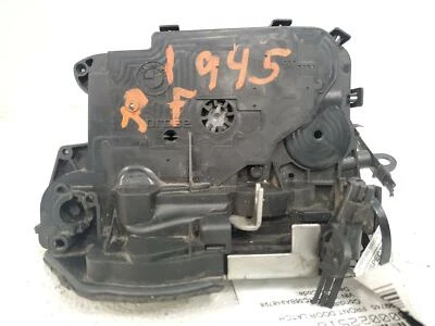 Actuador de pestillo de cerradura de puerta delantera para pasajero BMW 335I 2011 10-15 RH ID# 7229466 Foto 1 de 4