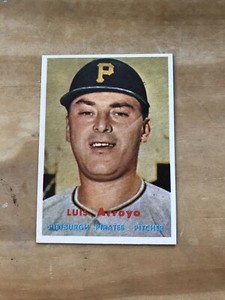 1957 TOPPS #394 LUIS ARROYO PIT PIRATES— SHARP💥*** (wph)