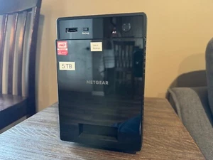 Netgear RN31400 4-Bays Advanced Network Storage w/ EXTRA Power supply NO DRIVES - Picture 1 of 4