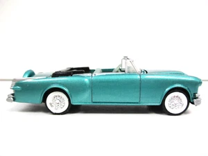 JOHNNY LIGHTNING - 1953 PACKARD CARIBBEAN CONVERTIBLE (RUBBER TIRES) - 1/64 - Picture 1 of 13
