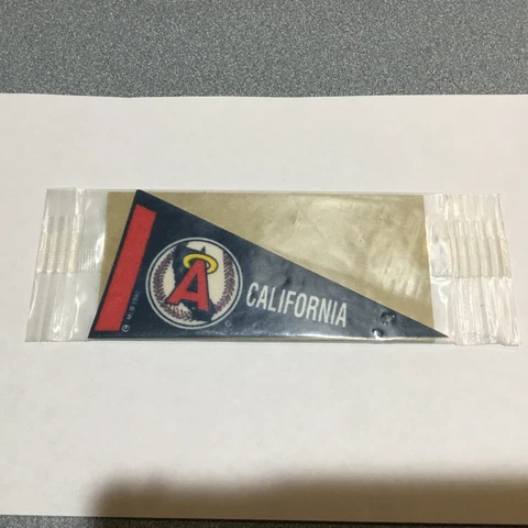 1992 MLB California Angels Mini Pennant 4" New Factory Sealed - Cereal Box Cover
