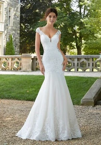 Morilee Wedding Dress - SIZE 4 - Ivory - Brand New with Tags - Petal Train - Picture 1 of 8