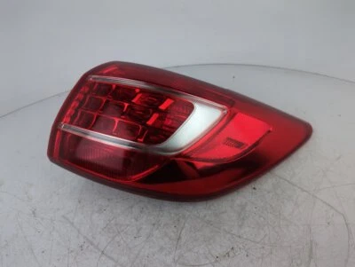 Luz trasera/trasera Kia Sportage 2010-2023 (lado del conductor)  Foto 1 de 4
