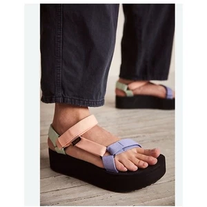 Sandalias plataforma Teva Free People 9 verano sal pastel nuevas con etiquetas - Imagen 1 de 13