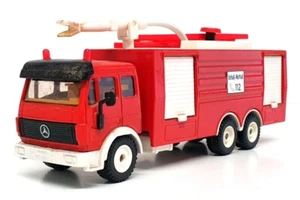 Siku 1/55 Scale 3880 - Mercedes Benz Water Cannon Fire Engine - Red/White - Picture 1 of 5