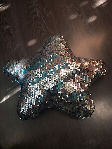 Handmade Star Shaped Pillow (Mermaid Flip Sequin)