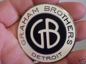 Graham Brothers Radiator Emblem Medallion 1920s - 1930's Cloisonne Fired - Bild 1 von 3