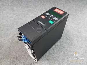 DANFOSS | VLT 2800 | P/N: 195N0015 | VLT2805PS2B20STR1DBF00A00 5702427033146 - Imagen 1 de 8