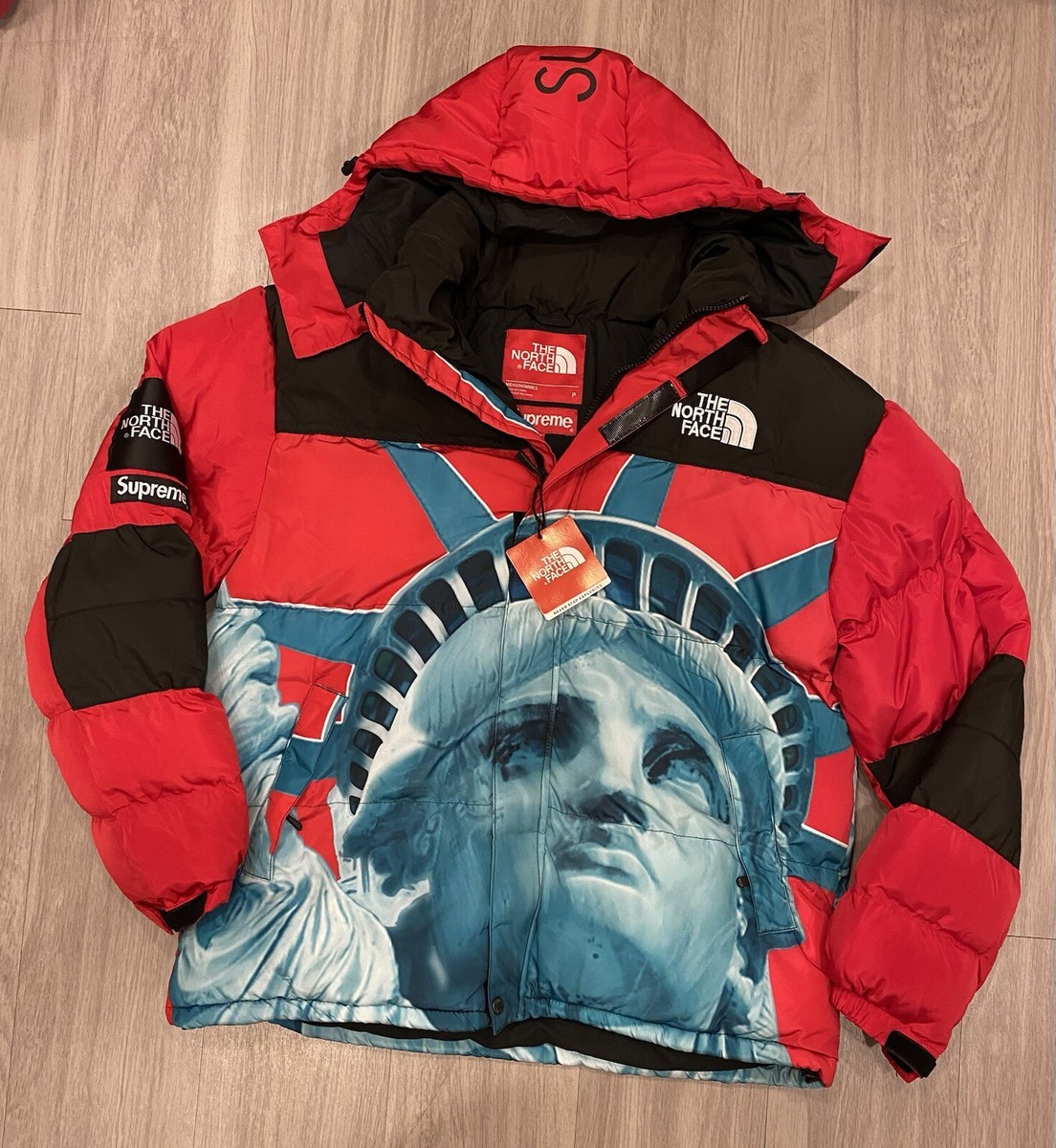 ノースフェイス nd91930 マウンテンダウンジャケット 湿気る 