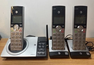 AT&T CL82207 DECT 6.0 Cordless Phone System w/ Answer Machine, 3 Handsets & Base - Picture 1 of 6