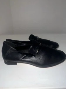 Clark’s Black Loafers with Silver Accent Women’s size 6.5 - Picture 1 of 14