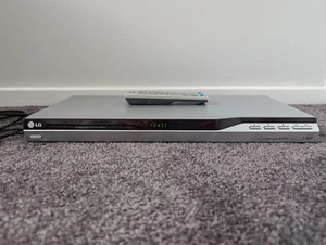 LG DV276 DVD VCD CD MP3 Player Ultra Slim With Remote And Cables - Picture 1 of 11