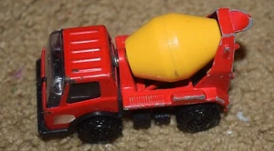 VINTAGE, TONKA, RED S-STEEL CEMENT MIXER, (3.0" x 2.0" x 2.0") Pre-Own, 1970's - Picture 1 of 3
