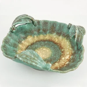 FINE & Rare Ditmar Urbach Art Pottery Bowl w/ Floral Embellishments Signed Czech - Picture 1 of 4