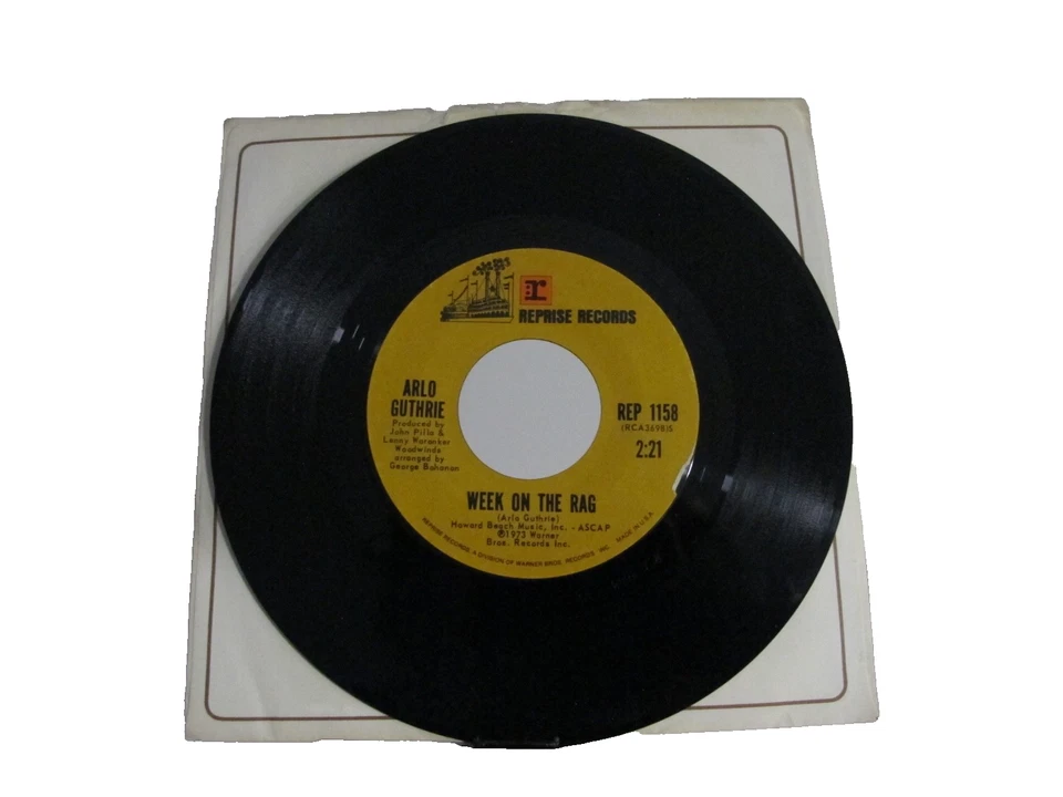 45 RECORD - ARLO GUTHRIE - WEEK ON THE RAG - Image 1 of 1