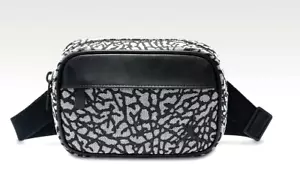 Nike Jordan Icon Camera Bag 1.6L Crossbody Elephant Skin Black MA0979-100 O/S - Picture 1 of 7