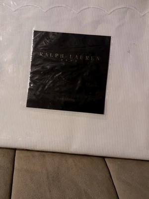 NUEVO Raro Ralph Lauren Shelby Faille Queen Algodón Festoneado Nightspread Blanco Foto 1 de 4