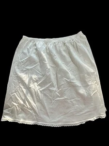 Vtg Vanity Fair Half Slip Beige Size Medium 16” Nylon Side Slit USA Made EUC - Picture 1 of 7