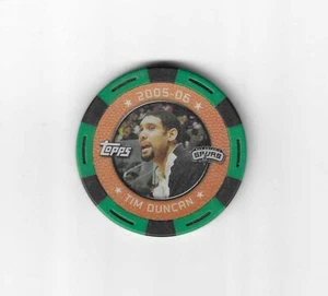 2005-06 Topps NBA Collector Chips Tim Duncan Green Black Parallel Chip - Bild 1 von 2