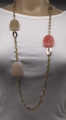 Precioso collar de piedras de Chico nuevo con etiquetas Foto 1 de 3