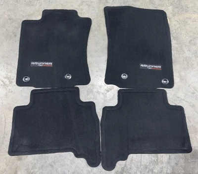 Alfombrillas todoterreno OEM TOYOTA 2017-2024 4RUNNER TRD PT208-89192-20 Foto 1 de 4
