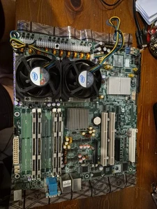 Dual E5410 + Intel S771 Server Motherboard + 4gb Ram - Picture 1 of 4