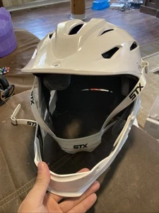 Schutt STX Rival Lacrosse Helmet & Chin Strap -Large/X-Large 01-17207 White EUC - Picture 1 of 14