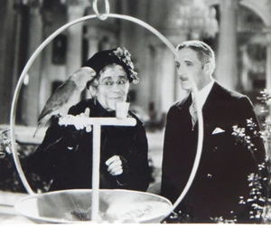 "UNHEILIGE DREI" 1930 8X10 PRESSEFOTO LON CHANEY JOHN MILJAN "MRS. O'GRADY" - Bild 1 von 4