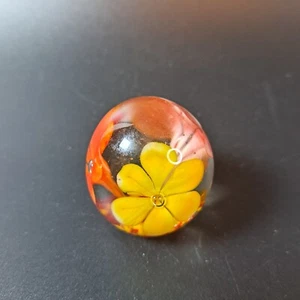 Art Glass Paperweight Oval Shaped Three Flowers Pink Orange Yellow - Picture 1 of 6