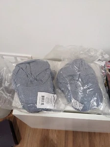 Set of 20 Childrens Engineer Hats By Oriental Trading Company (and stickers) - Picture 1 of 2