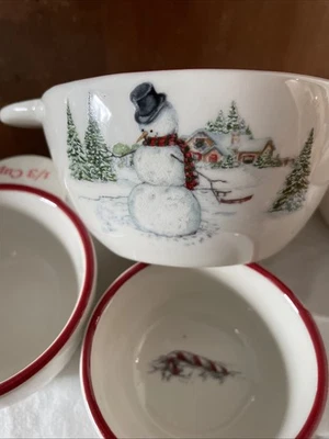Set of 4 WILLIAMS SONOMA  Snowmen Nesting Measuring Cups Holiday Christmas - Image 1 of 4