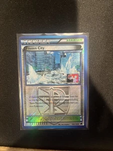 Frozen City (Team Plasma) 100/116 Crosshatch Reverse Holo Pokemon League Promo - Imagen 1 de 4