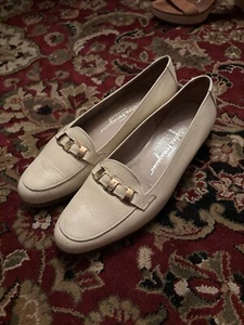 Authenticated Salvatore Ferragamo Cream Leather Chain Detail Loafers - Picture 1 of 4