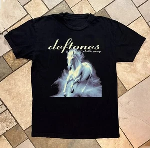 Def.tones WHITE PONY Vintage Style Unisex Charcoal T-Shirt S-5XL - Picture 1 of 3