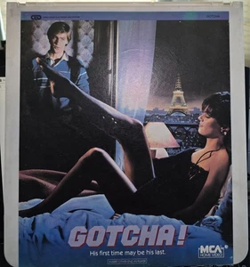 GOTCHA !/ CED/ Videodisc/ MCA/ Good/ 1985 - Foto 1 di 2