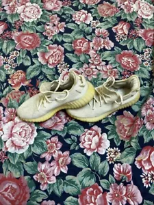 Size 7.5- adidas Yeezy Boost 350 V2 Low Cream White / Triple White - Picture 1 of 15