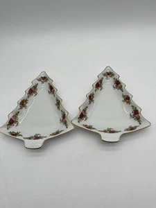 Royal Albert Doulton Old Country roses 8 “ Christmas Tree Tray SET OF 2 - Picture 1 of 3