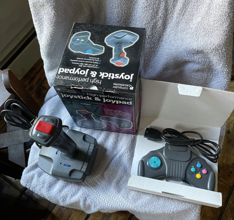 Computer Accessories Joystick & Joypad For IBM PC Video Game Controllers Vintage - Image 1 of 4