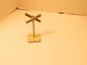 METAL RAILROAD SIGN - APPROX 3" - GOOD - S31TT - Picture 1 of 2