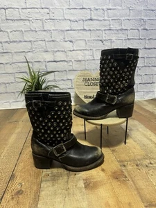 Botas de moto Frye Vera Disc con tacón tachonado. Talla 7,5 - Imagen 1 de 19